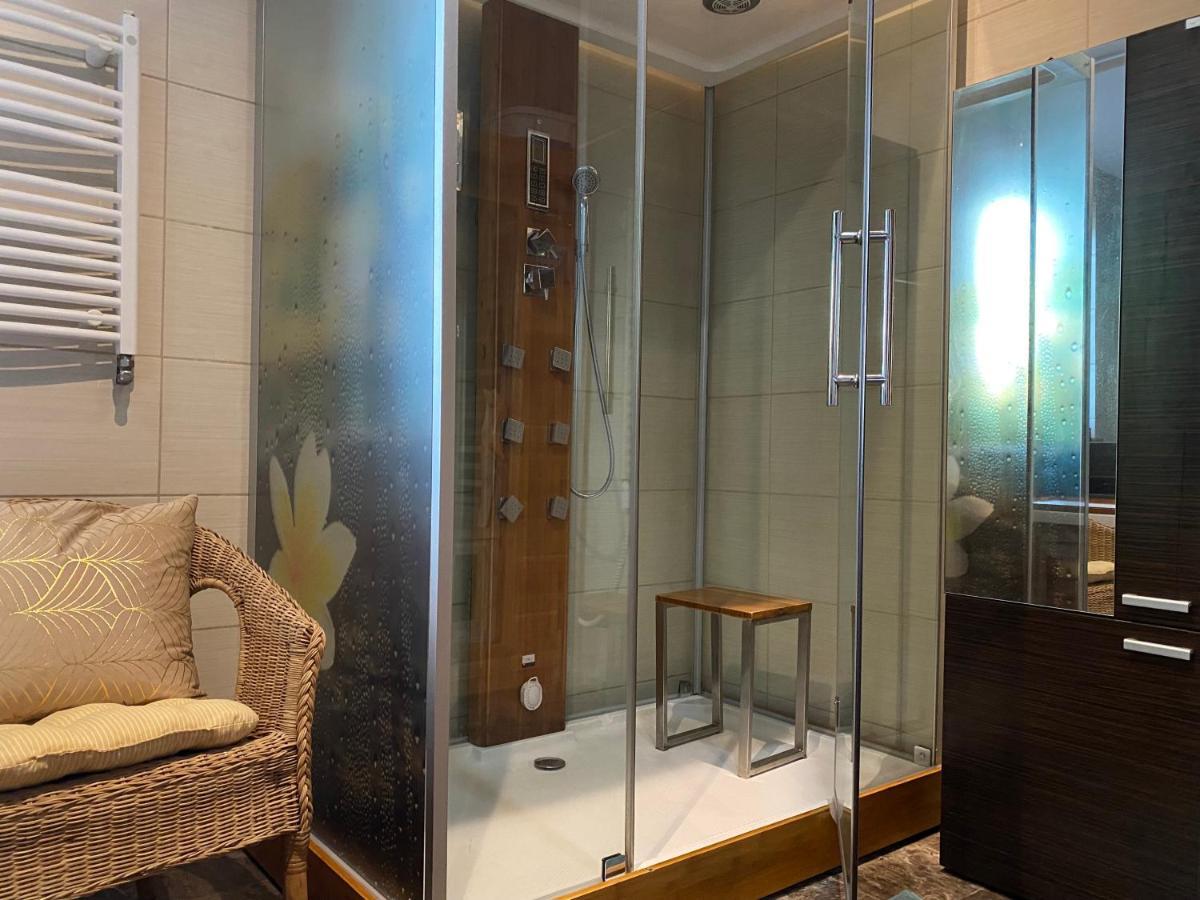 Lux Apartment - Lakefront Apartment In Kamien With Sauna & Hot Tub Only 30 Minutes From Gdansk And Gdynia Extérieur photo